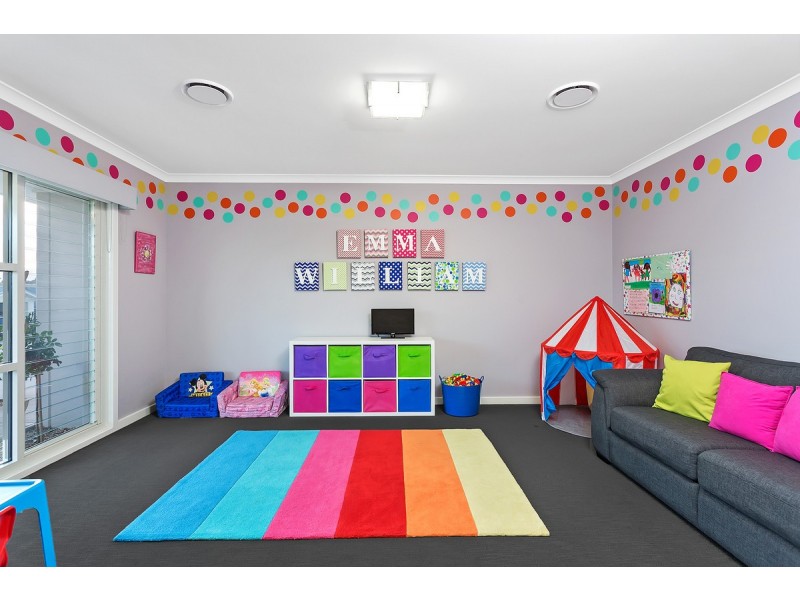 21 McTavish Street, Googong NSW 2620