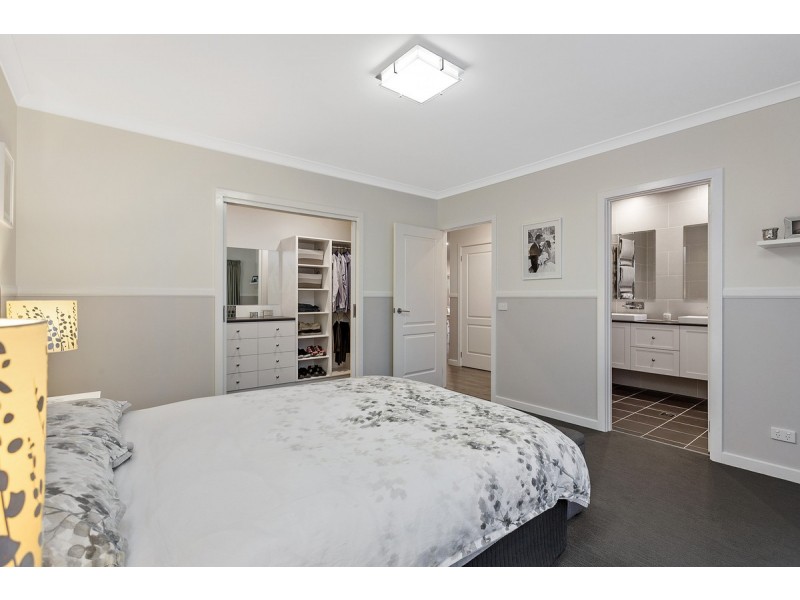 21 McTavish Street, Googong NSW 2620