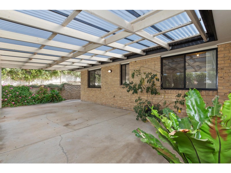 6 Bendora Crescent, Palmerston ACT 2913