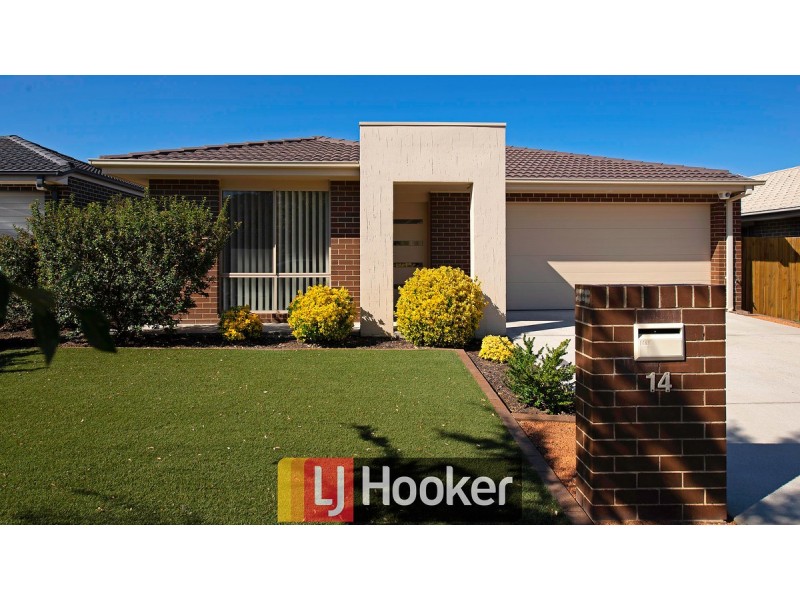 14 Walter Croker Street, Casey ACT 2913