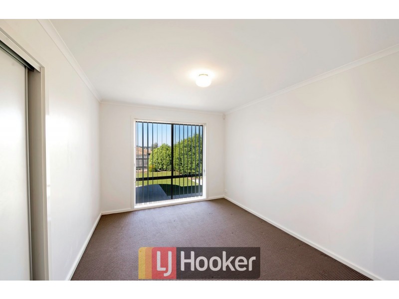 14 Walter Croker Street, Casey ACT 2913