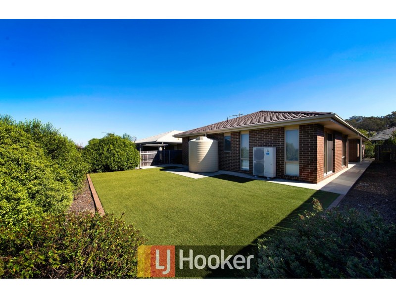 14 Walter Croker Street, Casey ACT 2913