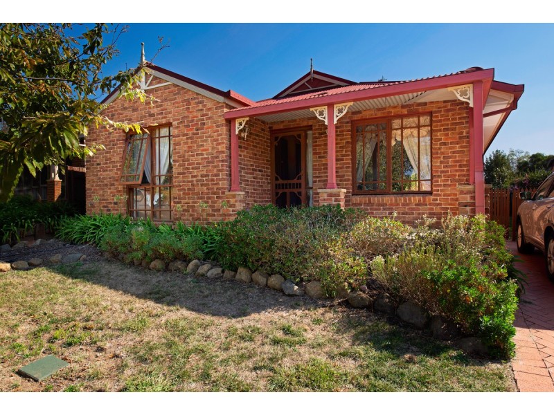 5 Grace Place, Amaroo ACT 2914