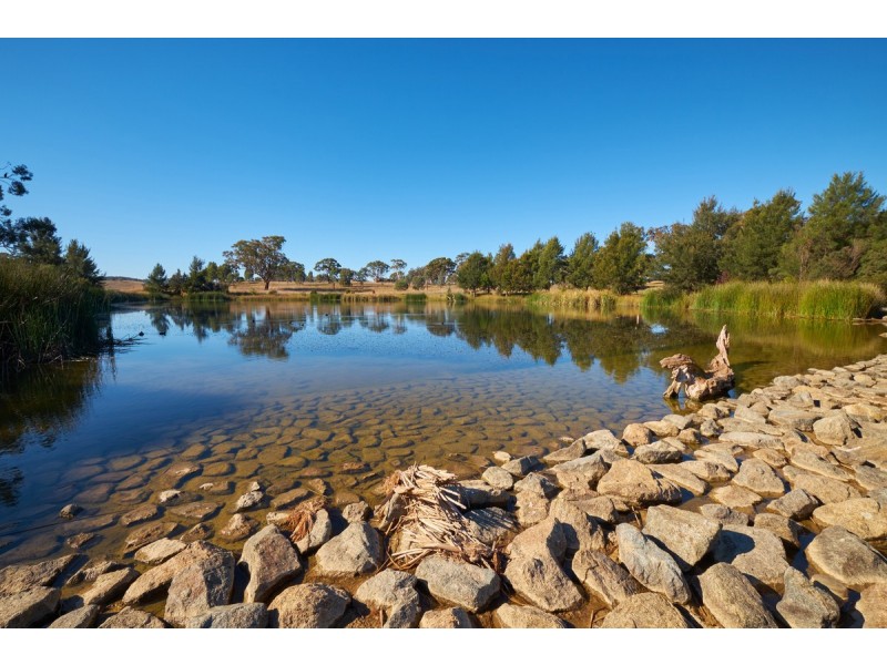 8 Evella Court, Amaroo ACT 2914