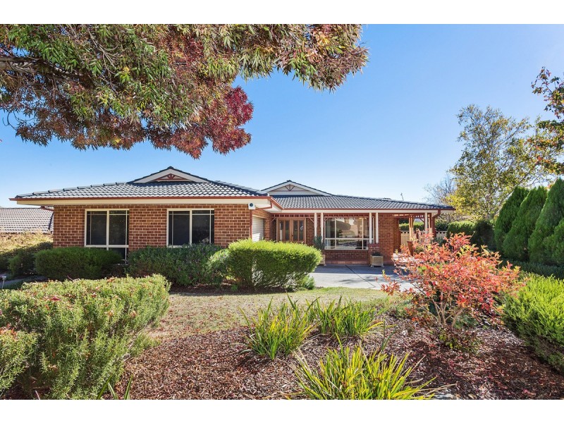 8 Aggie Place, Palmerston ACT 2913