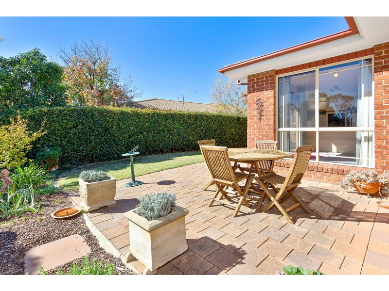 8 Aggie Place, Palmerston ACT 2913