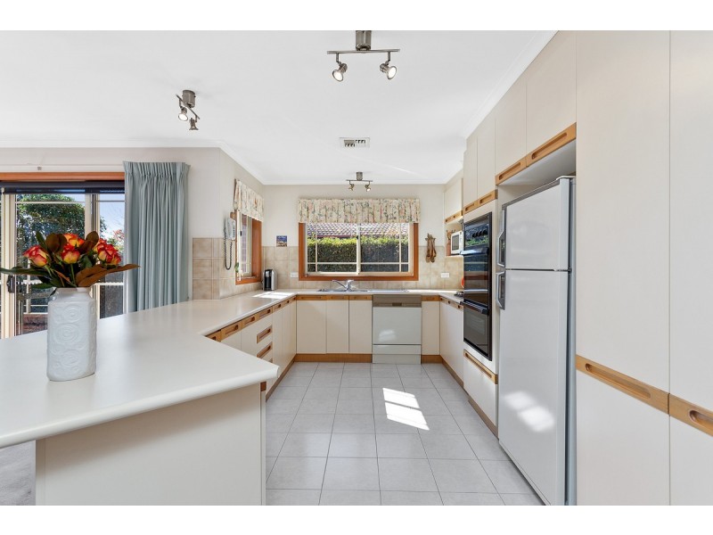 8 Aggie Place, Palmerston ACT 2913