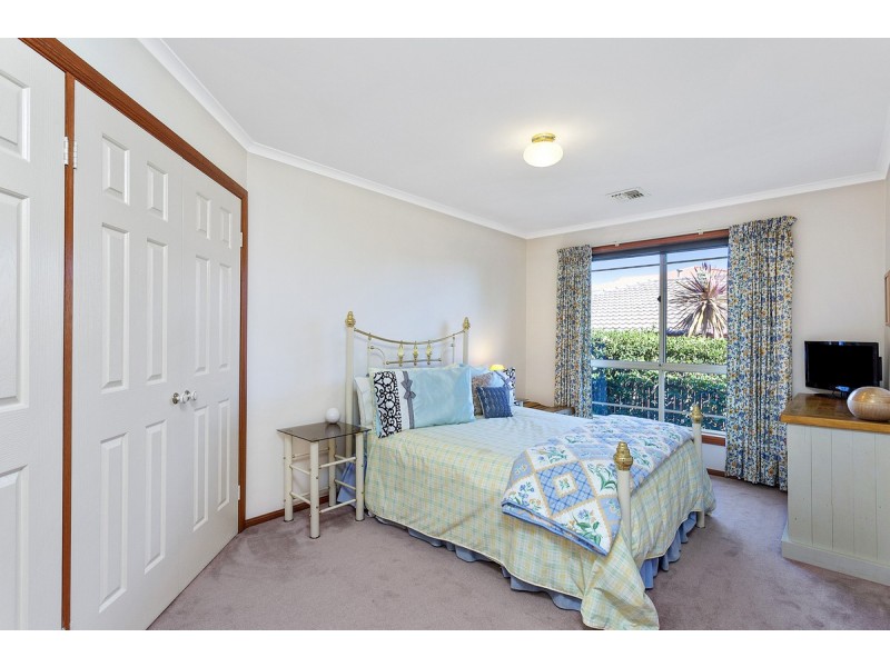 8 Aggie Place, Palmerston ACT 2913