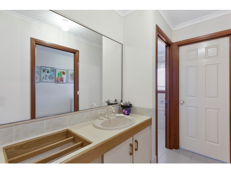 8 Aggie Place, Palmerston ACT 2913