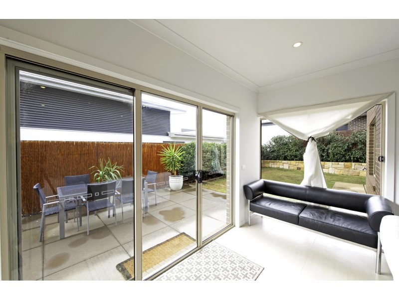 18 Turbayne Street, Forde ACT 2914