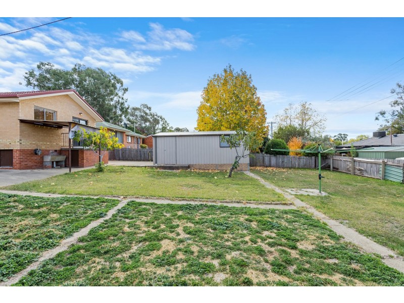 4 Elizabeth Crescent, Macquarie ACT 2614