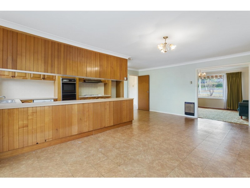 4 Elizabeth Crescent, Macquarie ACT 2614