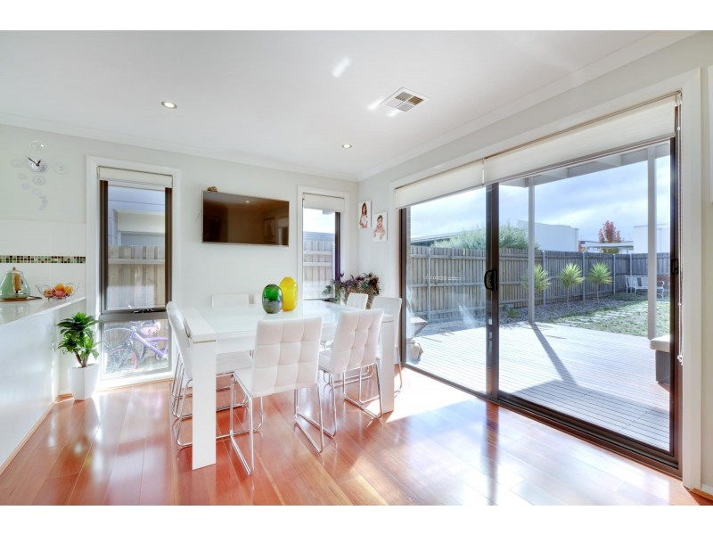 65 Stowport Avenue, Crace ACT 2911