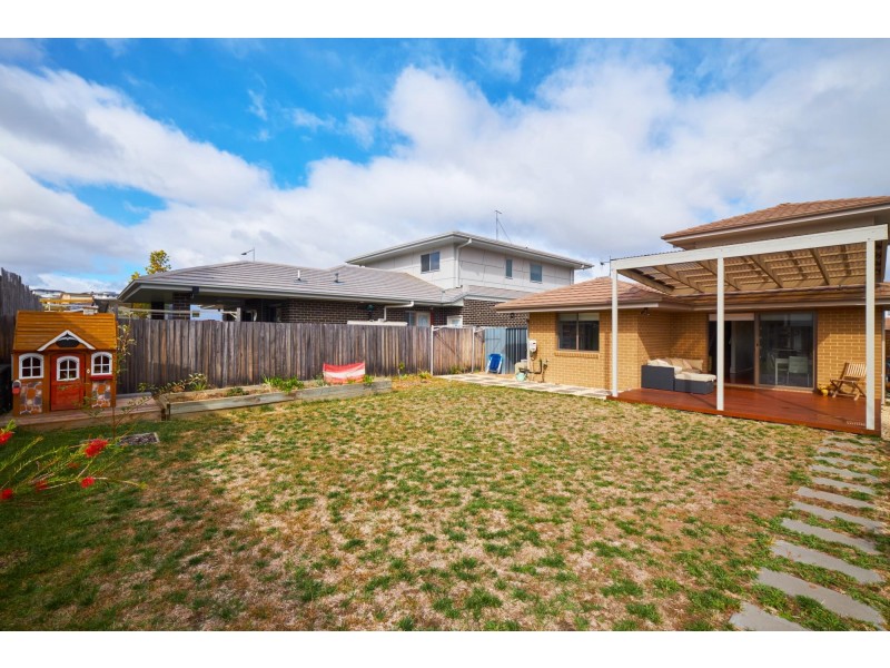 65 Stowport Avenue, Crace ACT 2911