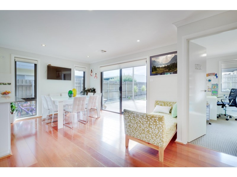 65 Stowport Avenue, Crace ACT 2911