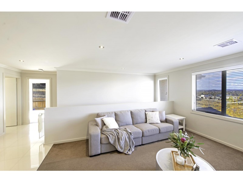 17 Beanland Street, Casey ACT 2913