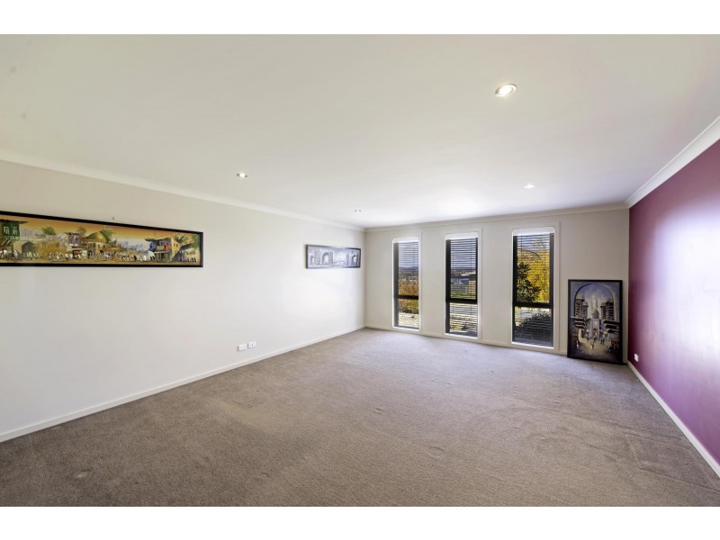 17 Beanland Street, Casey ACT 2913