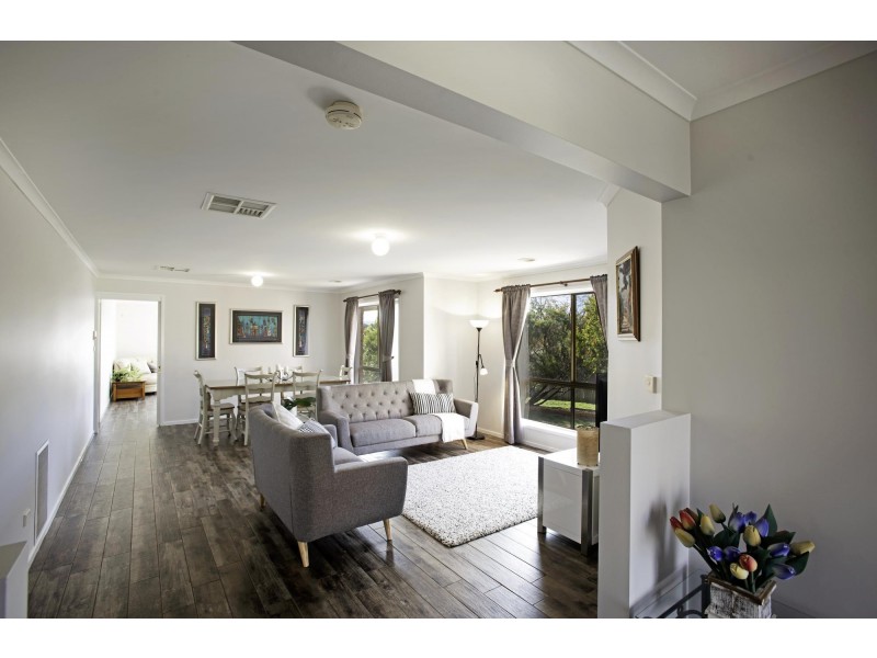 15 Roderick Street, Amaroo ACT 2914