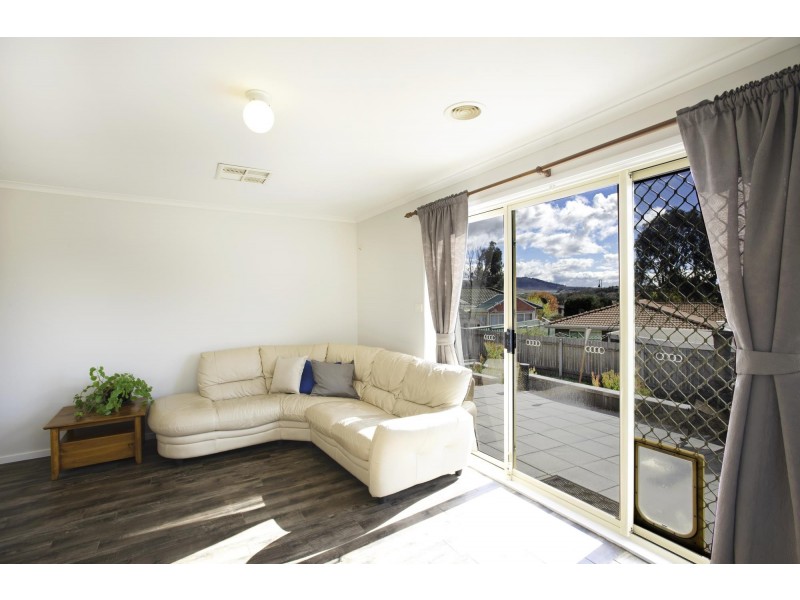 15 Roderick Street, Amaroo ACT 2914