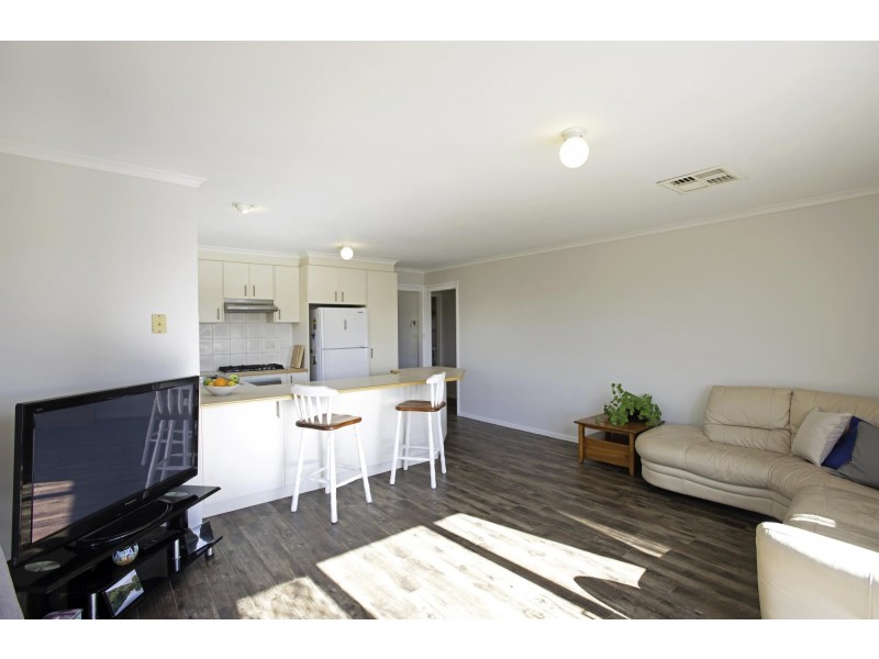 15 Roderick Street, Amaroo ACT 2914