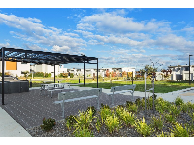 81/230 Flemington Road, Harrison ACT 2914