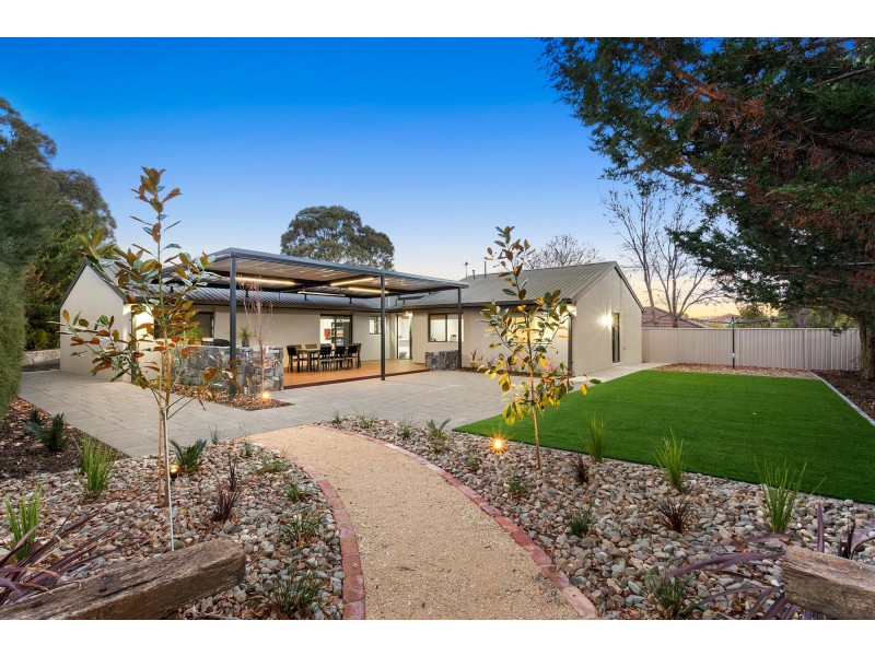 35 Macedon Crescent, Palmerston ACT 2913