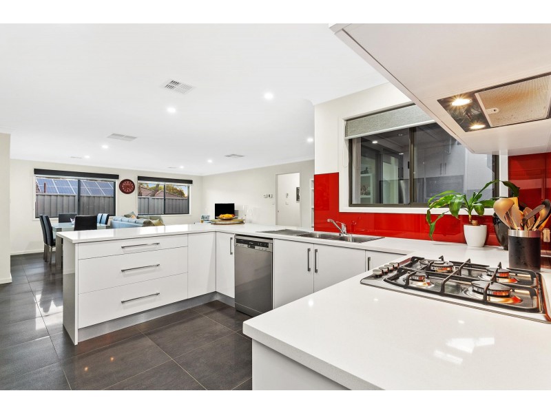 35 Macedon Crescent, Palmerston ACT 2913