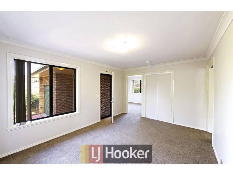 14 Leonard Close, Dunlop ACT 2615