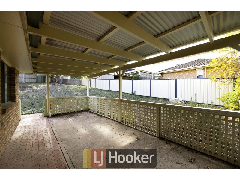 14 Leonard Close, Dunlop ACT 2615