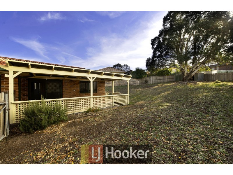 14 Leonard Close, Dunlop ACT 2615