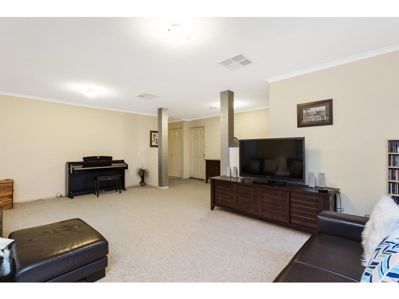 22 Inglewood Street, Gungahlin ACT 2912