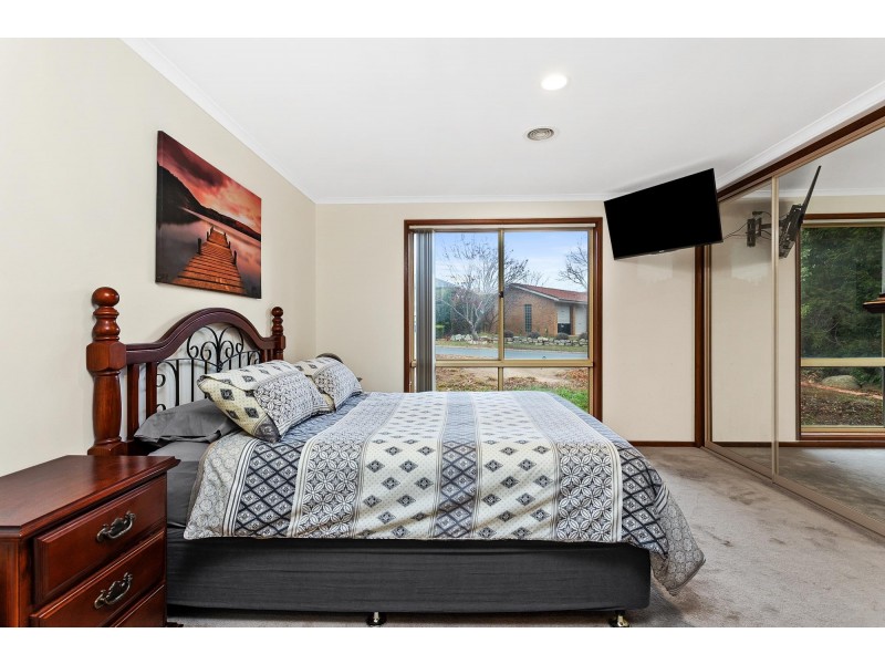 4 Augustus Close, Palmerston ACT 2913