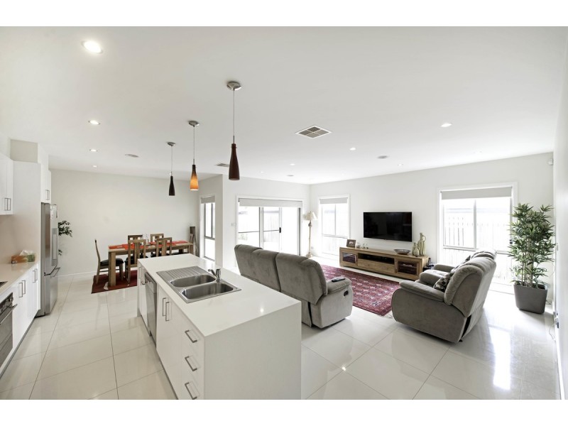 38 Zanci Street, Crace ACT 2911