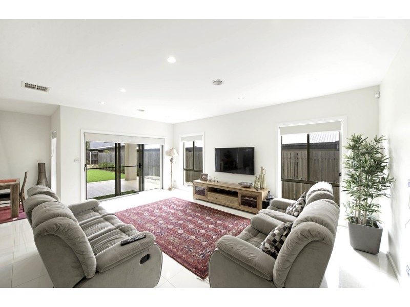 38 Zanci Street, Crace ACT 2911