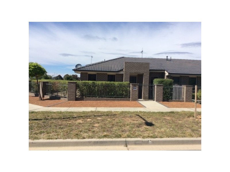 1/30 Salisbury Street, Casey ACT 2913