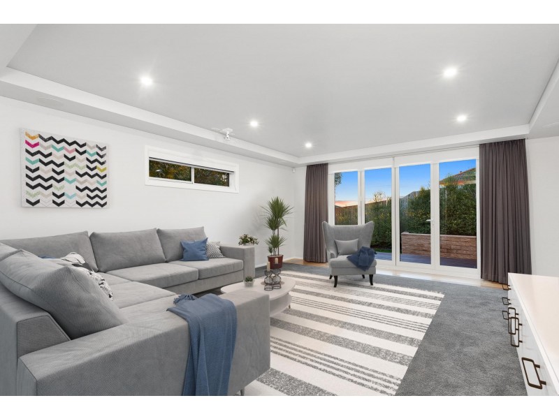 25 Hughes Crescent, Ngunnawal ACT 2913