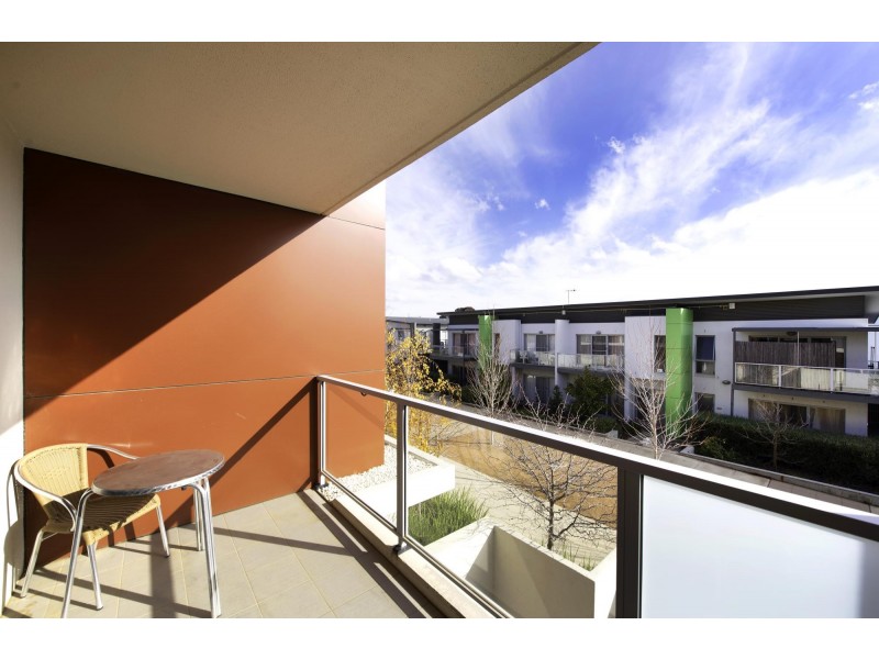 111/311 Flemington Road, Franklin ACT 2913