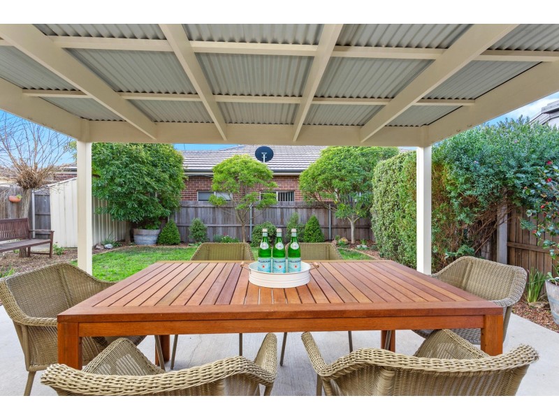 31 Judith Wright Street, Franklin ACT 2913