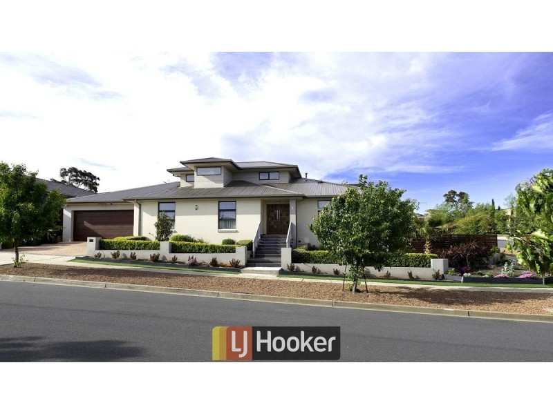 2 Dinah Street, Bonner ACT 2914