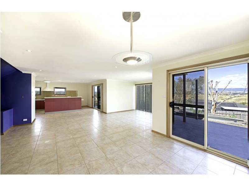 18 Pomeroy Street, Dunlop ACT 2615