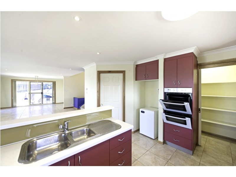 18 Pomeroy Street, Dunlop ACT 2615