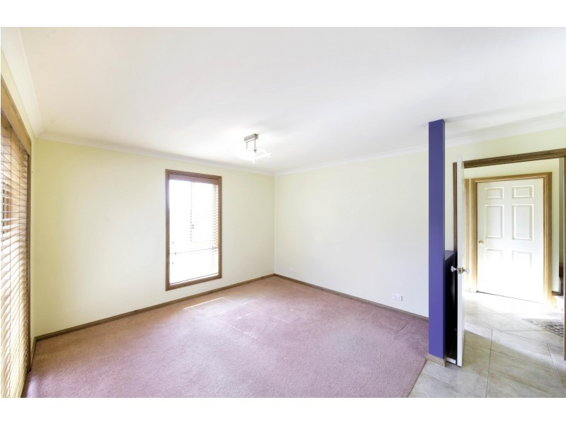 18 Pomeroy Street, Dunlop ACT 2615