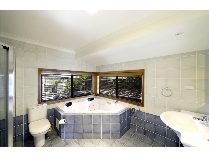 18 Pomeroy Street, Dunlop ACT 2615