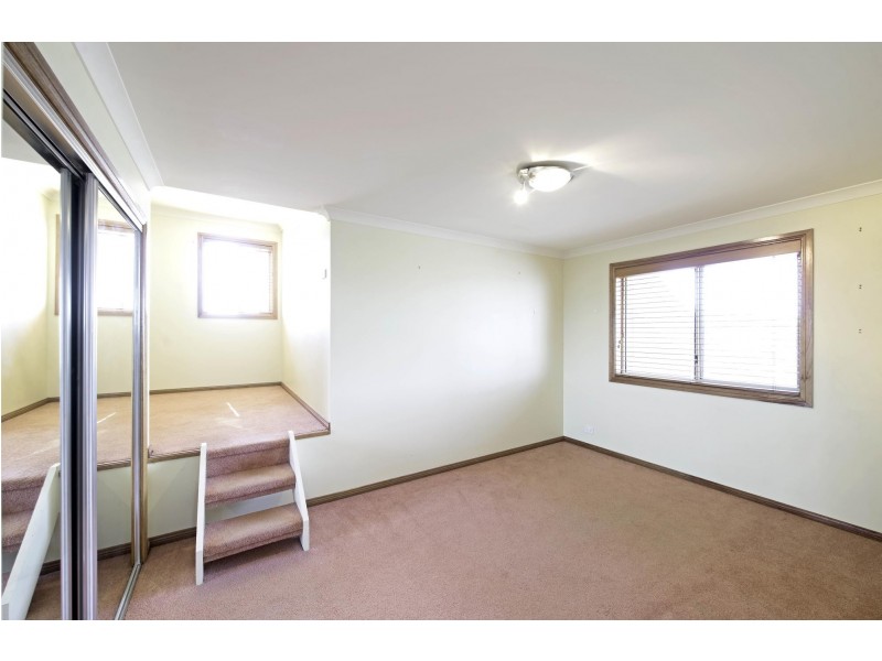 18 Pomeroy Street, Dunlop ACT 2615