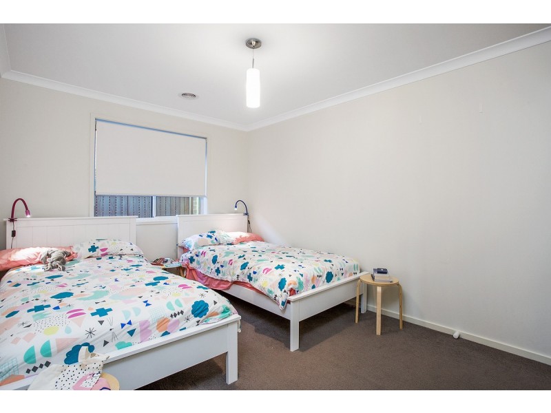 28 Handbury Way, Forde ACT 2914