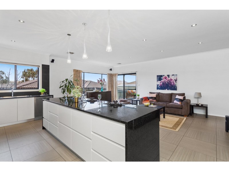 24 Alice Crist Street, Franklin ACT 2913