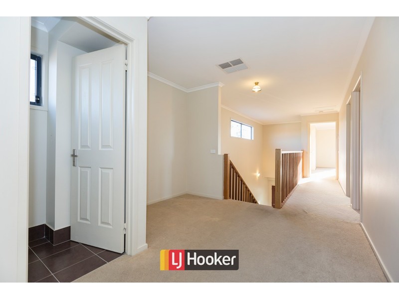 6 Pallin Street, Gungahlin ACT 2912