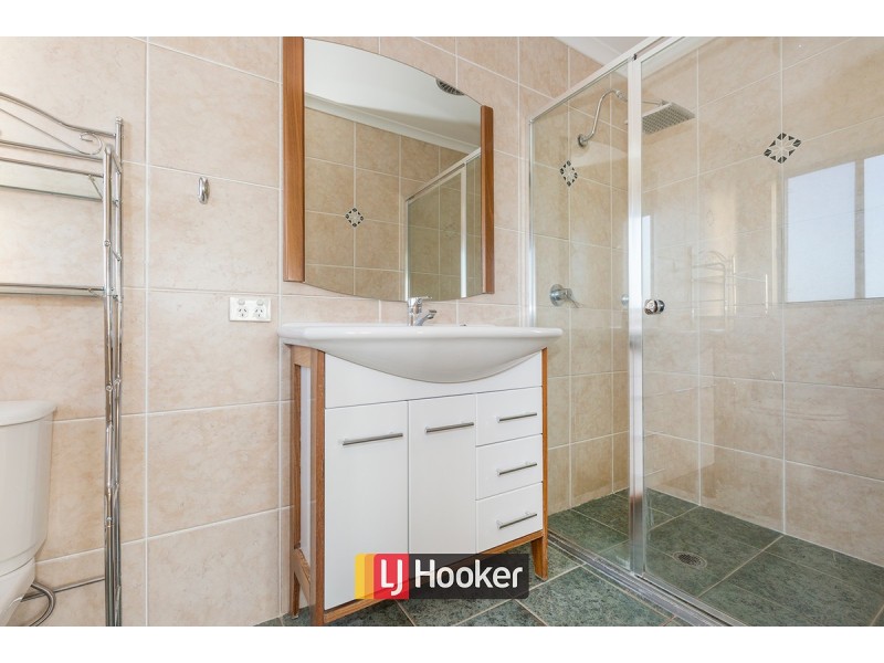 6 Pallin Street, Gungahlin ACT 2912