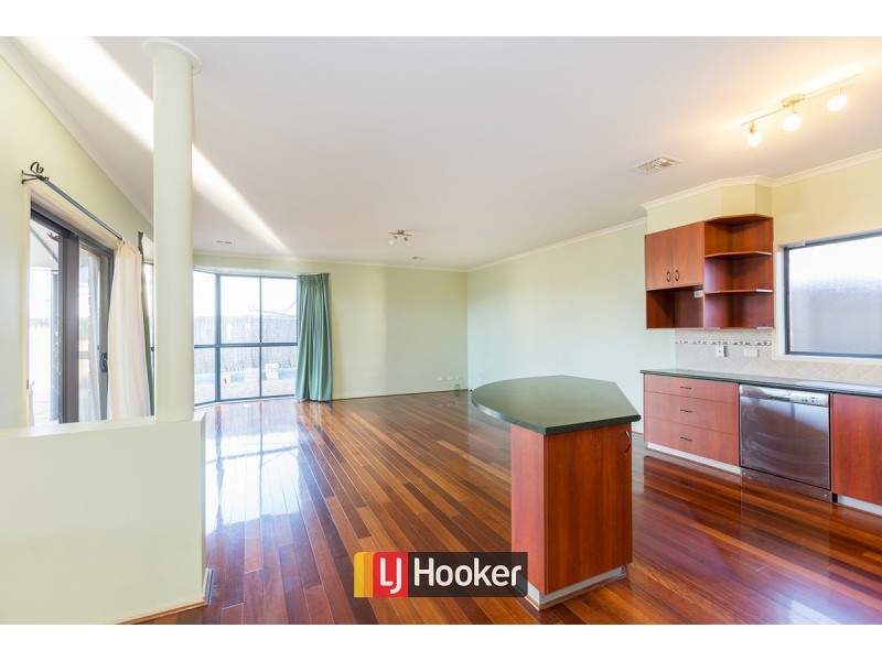 6 Pallin Street, Gungahlin ACT 2912