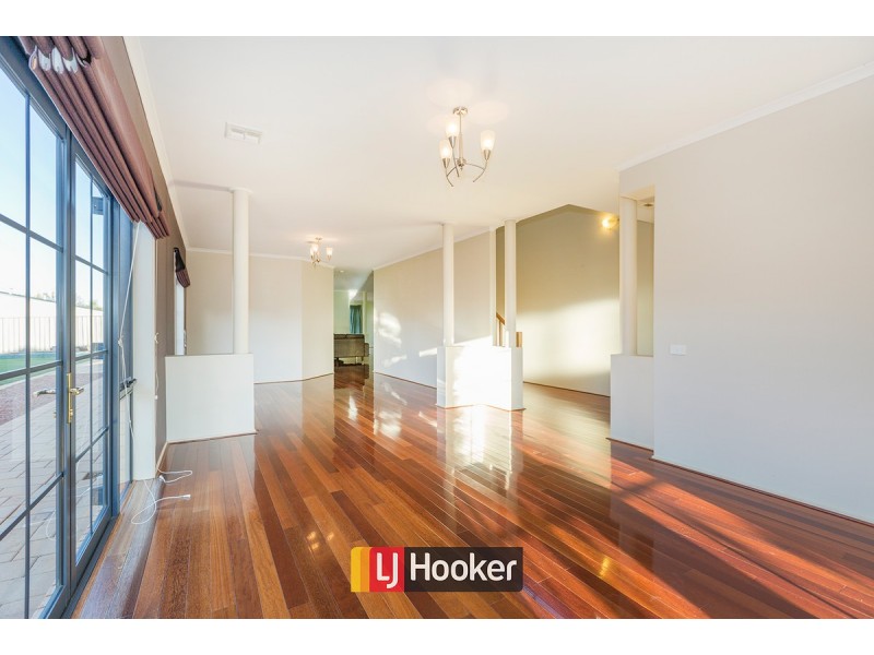 6 Pallin Street, Gungahlin ACT 2912